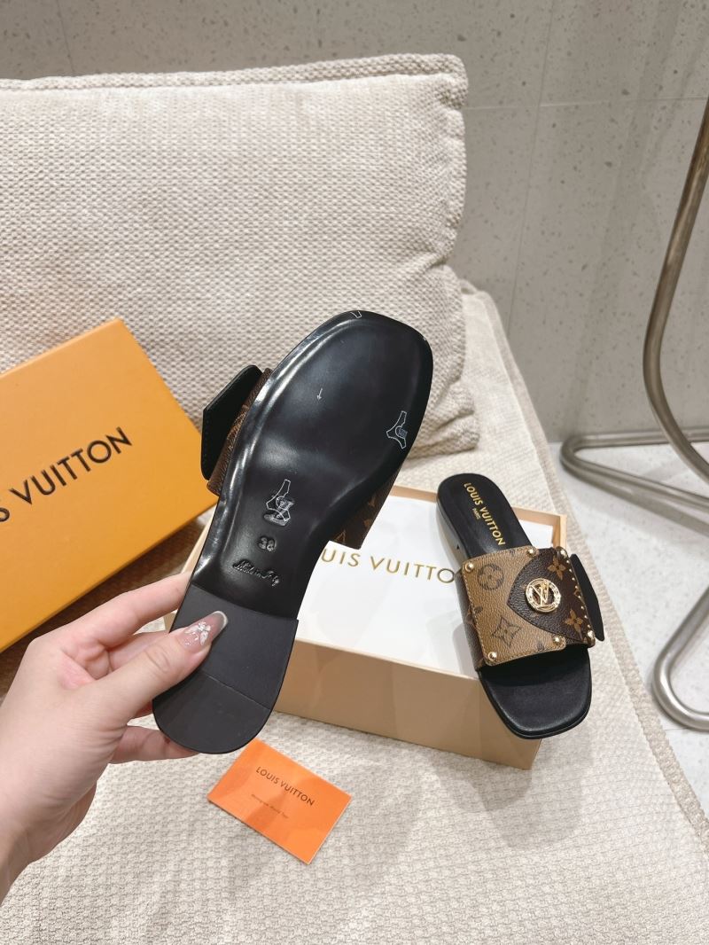 Louis Vuitton Slippers